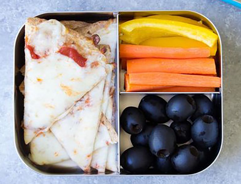 Pizza Bento Box with Olives and Peppers