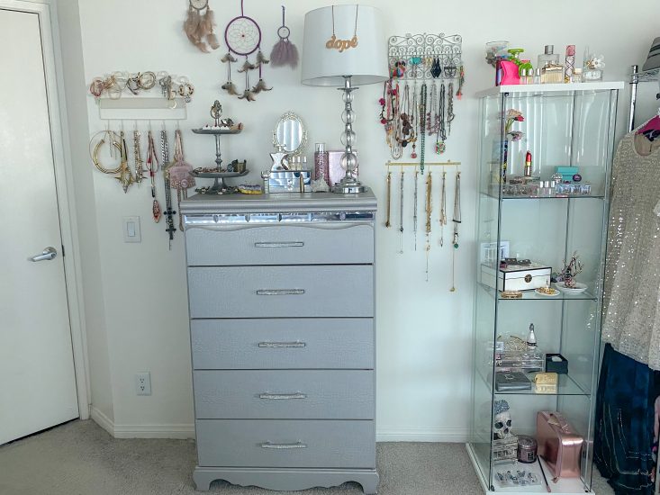 My Simple Approach to Creating an Impressive Jewelry Display