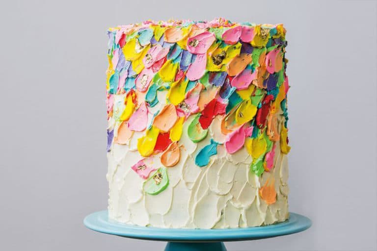 Elegant cake designs: Painted splatter cake
