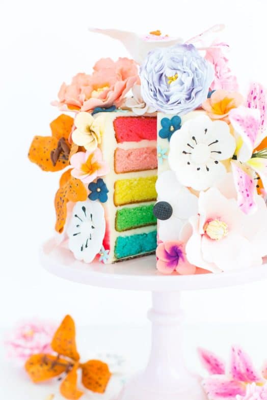 Elegant cake designs: Sugar flower cake